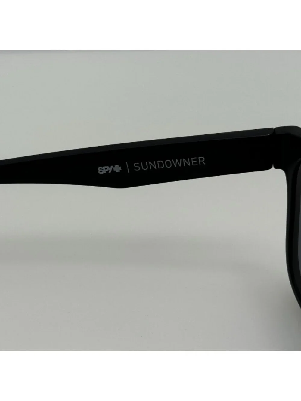 Spy Optics Sunglasses Sundowner Refresh Black 57-17-145